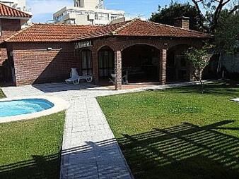 https://web5.gallito.com.uy/hermosa-casa-a-pasos-del-mar-inmuebles-26928745