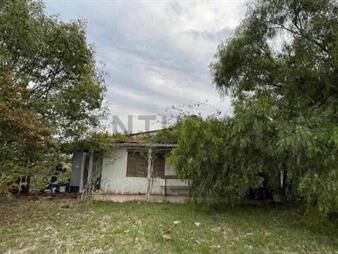 https://www.gallito.com.uy/chacra-con-casa-y-galpon-en-santa-rosa-de-4-hectareas-con-inmuebles-26386253