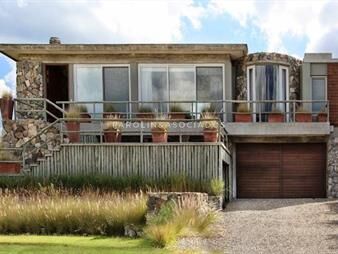https://web5.gallito.com.uy/casa-en-venta-de-5-dormitorios-en-club-del-mar-jose-ignaci-inmuebles-26423017