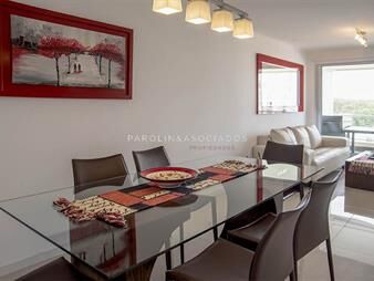 https://web5.gallito.com.uy/apartamento-en-venta-de-2-dormitorios-en-torre-wind-punta-inmuebles-21863353