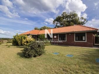 https://web5.gallito.com.uy/casa-en-venta-en-zona-tio-tom-muy-cerca-del-mar-inmuebles-25042213