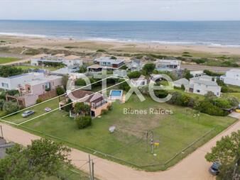 https://web5.gallito.com.uy/terreno-en-venta-playa-montoya-inmuebles-26945164