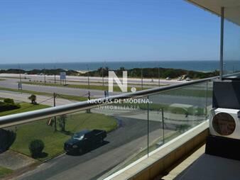 https://web5.gallito.com.uy/apartamento-en-bravissima-6-en-venta-brava-punta-del-es-inmuebles-25097617