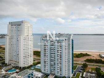 https://web5.gallito.com.uy/departamento-de-3-dormitorios-en-venta-a-pasos-del-mar-gal-inmuebles-23800081