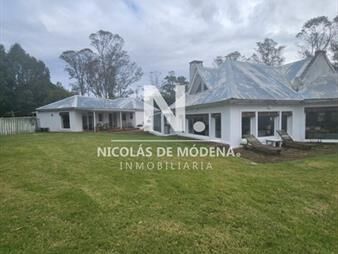 https://web5.gallito.com.uy/casa-de-gran-tamaã±o-en-venta-inmuebles-25042297