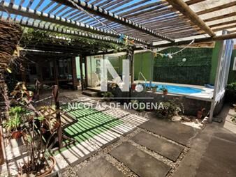 https://web5.gallito.com.uy/vende-casa-de-tres-dormitorios-con-piscina-climatizada-mald-inmuebles-26896666