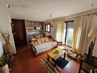 https://web5.gallito.com.uy/venta-apartamento-1-dormitorio-edificio-la-lucia-inmuebles-26958316