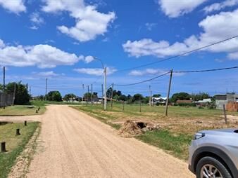 https://web5.gallito.com.uy/a-50-m-de-ruta-101-frente-aeropuerto-inmuebles-26272663