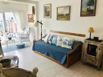 https://web5.gallito.com.uy/apartamento-a-pasos-del-puerto-inmuebles-19848255