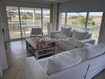 https://web5.gallito.com.uy/apartamento-de-3-dormitorios-en-rincon-del-indio-inmuebles-26969039