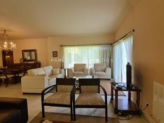 https://web5.gallito.com.uy/muy-linda-casa-en-venta-en-zona-residencial-marly-punta-de-inmuebles-24756445