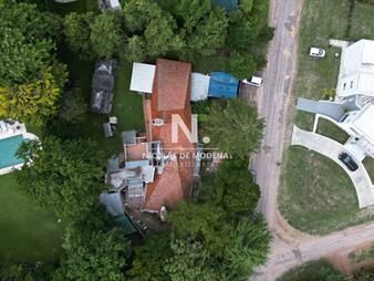 https://web5.gallito.com.uy/gran-chalet-en-venta-6-dormitorios-1400-m2-terreno-inmuebles-26974131