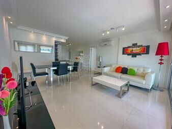 https://web5.gallito.com.uy/icon-brava-en-venta-de-2-dormitorios-y-medio-inmuebles-26990309