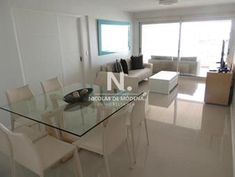 https://web5.gallito.com.uy/vende-apartamento-de-3-dormitorios-en-icon-tower-punta-del-inmuebles-26994906