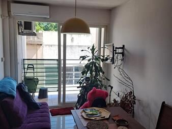 https://web5.gallito.com.uy/apartamento-en-venta-con-renta-de-un-dormitorio-centro-inmuebles-26488159
