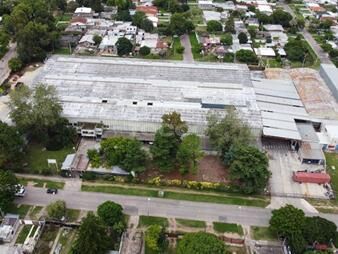 https://www.gallito.com.uy/venta-de-local-industrial-con-oficinas-inmuebles-25795216