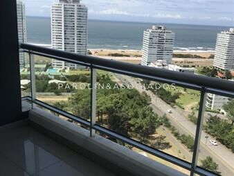https://web5.gallito.com.uy/apartamento-en-venta-de-1-dormitorio-en-torre-one-ii-punta-inmuebles-25089453