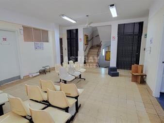 https://www.gallito.com.uy/local-en-alquiler-inmuebles-23675473