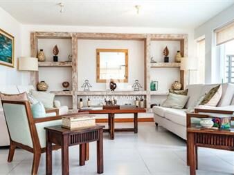https://web5.gallito.com.uy/espectacular-penthouse-de-4-dormitorios-frente-al-mar-de-pl-inmuebles-25040436