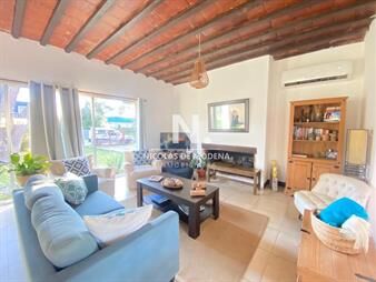 https://web5.gallito.com.uy/casa-en-la-barra-punta-del-este-inmuebles-25036320
