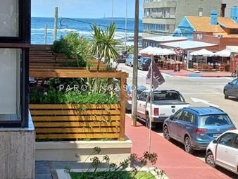 https://web5.gallito.com.uy/apartamento-reciclado-con-patio-y-parrillero-propio-en-vent-inmuebles-21570348