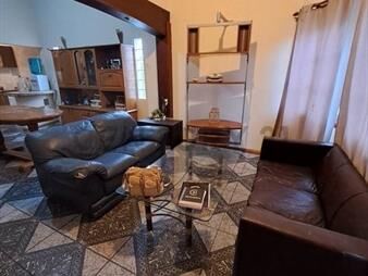 https://www.gallito.com.uy/casa-excelente-construccion-y-diseño-3-dorm-2-baños-barba-inmuebles-26447811