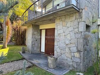 https://web5.gallito.com.uy/casa-de-4-dormitorios-en-venta-en-marly-punta-del-este-inmuebles-26208853