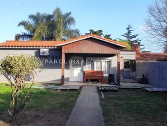https://web5.gallito.com.uy/casa-en-venta-de-3-dormitorios-las-delicias-punta-del-este-inmuebles-24177270