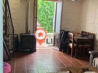 https://web5.gallito.com.uy/hermoso-apto-tipo-casa-2-dormitorios-bien-iluminada-inmuebles-26962917