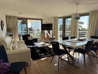 https://web5.gallito.com.uy/en-venta-apartamento-de-2-dormitorios-en-suite-en-mansa-pu-inmuebles-27031157