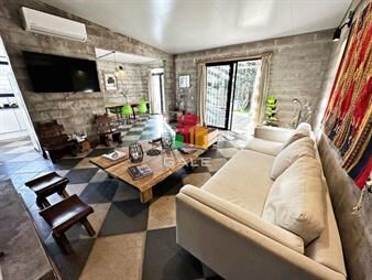 https://www.gallito.com.uy/alquiler-anual-casa-de-3-dormitorios-en-parque-burnett-inmuebles-27037494