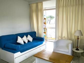 https://web5.gallito.com.uy/apartamento-de-1-dormitorio-en-mansa-inmuebles-27042665