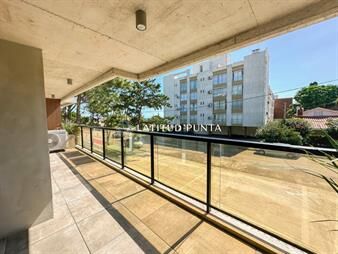 https://web5.gallito.com.uy/apartamento-en-mansa-primera-linea-2-inmuebles-27042839
