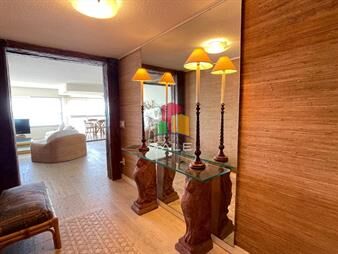 https://web5.gallito.com.uy/apartamento-en-primera-linea-de-playa-mansa-inmuebles-26130111