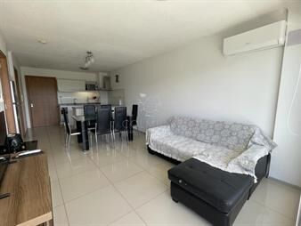 https://web5.gallito.com.uy/apartamento-en-punta-del-este-aidy-grill-inmuebles-26563139