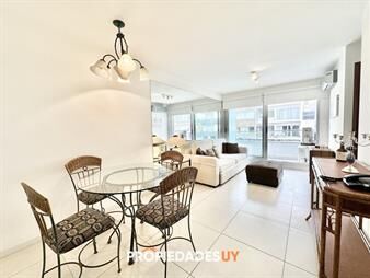 https://web5.gallito.com.uy/venta-apartamento-1-dormitorio-peninsula-punta-del-este-inmuebles-27049350