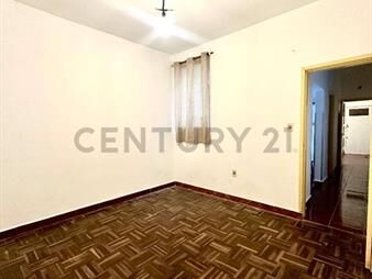 https://web5.gallito.com.uy/rivera-y-bv-artigas-41m2-patio-exclusivo-acepta-banco-inmuebles-27049642