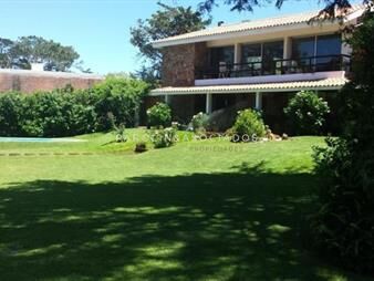 https://web5.gallito.com.uy/casa-en-venta-de-3-dormitorios-en-mansa-punta-del-este-inmuebles-17825562