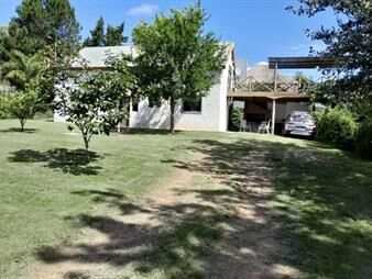 https://www.gallito.com.uy/casa-en-la-barra-3-dormitorios-y-barbacoa-inmuebles-25703430