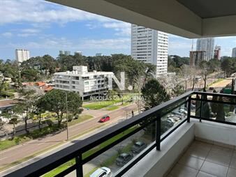 https://web5.gallito.com.uy/en-venta-apartamento-de-3-dormitorios-en-roosevelt-punta-d-inmuebles-26007663
