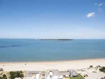 https://web5.gallito.com.uy/pent-house-en-venta-en-coral-tower-punta-del-este-inmuebles-19879304