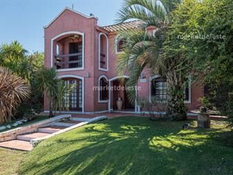 https://web5.gallito.com.uy/casa-en-venta-complejo-solanas-4-dormitorios-inmuebles-27068402