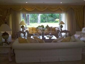 https://web5.gallito.com.uy/casa-en-venta-de-4-dormitorios-en-golf-punta-del-este-inmuebles-27073547