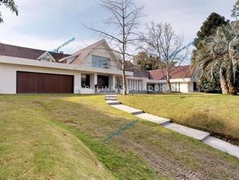 https://web5.gallito.com.uy/casa-en-venta-de-7-dormitorios-en-el-golf-punta-del-este-inmuebles-20628159