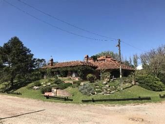 https://web5.gallito.com.uy/casa-de-3-dormitorios-en-venta-en-la-barra-punta-del-este-inmuebles-19625131