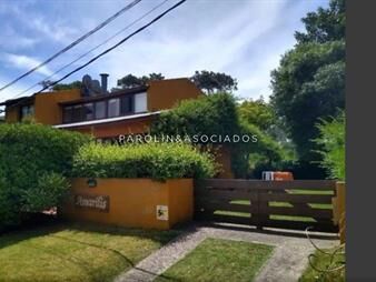 https://web5.gallito.com.uy/casa-de-4-dormitorios-en-venta-en-montoya-la-barra-punta-inmuebles-27085157
