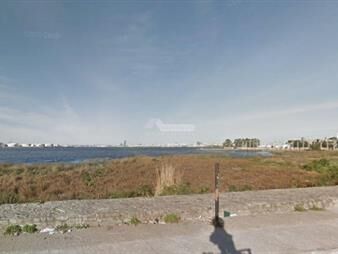 https://web5.gallito.com.uy/venta-terreno-cerro-rambla-frente-a-la-bahia-1845m2-inmuebles-25924656