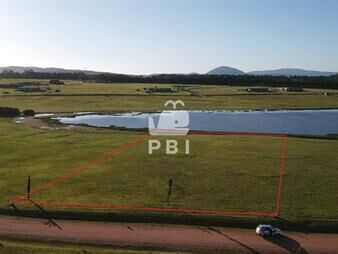 https://web5.gallito.com.uy/laguna-de-los-cisnes-terreno-ref-pbi14242-inmuebles-26439901