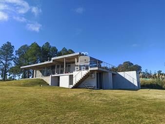 https://www.gallito.com.uy/venta-casa-ubicada-cerca-de-club-house-el-quijote-chacras-inmuebles-26882311