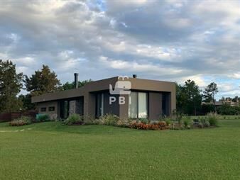 https://www.gallito.com.uy/casa-3-dormitorios-ref-pbi14562-inmuebles-26882314
